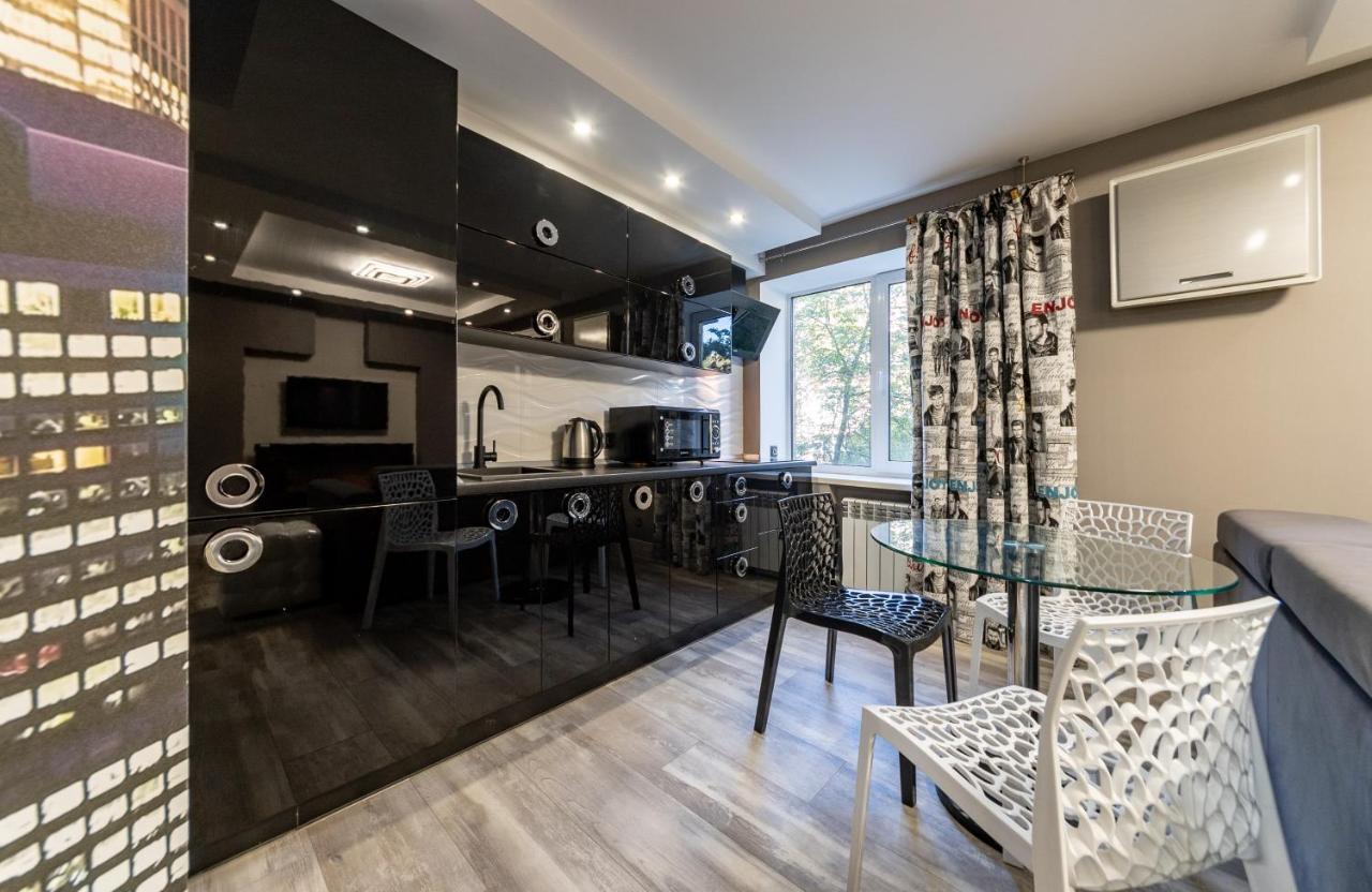 Luxrent Kreshatik Arenacity Skybar Київ Екстер'єр фото