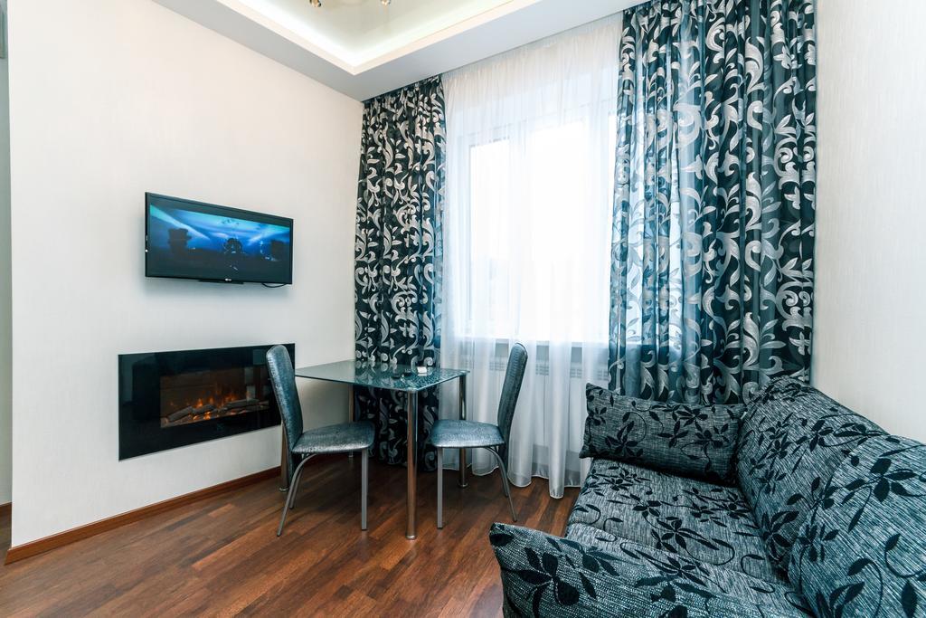 Luxrent Kreshatik Arenacity Skybar Київ Екстер'єр фото